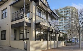 Bayview Apartments Glenelg
